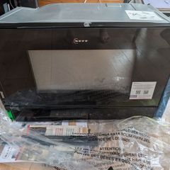 Neff Microwave - Transit Damaged - For Parts Only