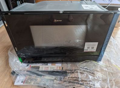 Neff Microwave - Transit Damaged - For Parts Only