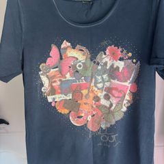 Leara Fashion stretchy navy blue top size UK16 EU44 Postage included