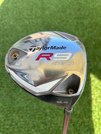 Full set of Taylormade Golf clubs