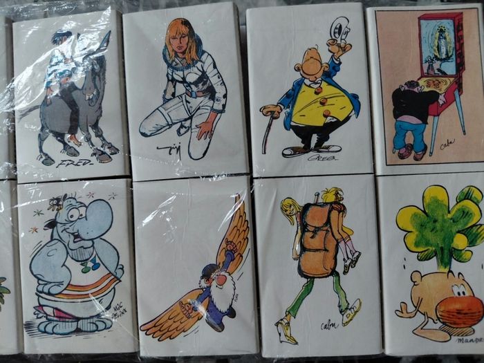 Vintage set of French matchboxes with all matches inside
