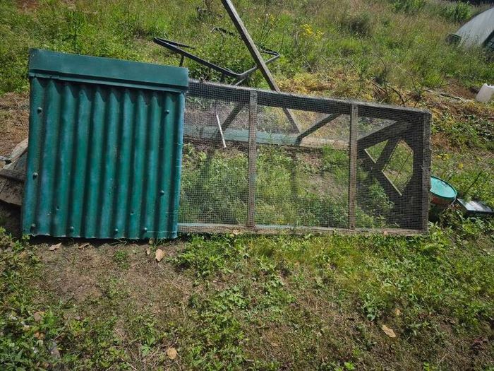chicken coop