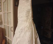 Wedding dress