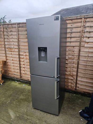 Samsung fridge freezer