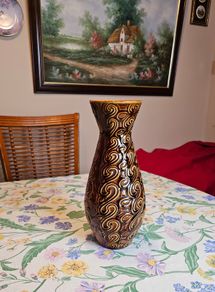 Vintage Irish Celtic Earthenware Vase   1960s/70s
