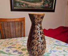 Vintage Irish Celtic Earthenware Vase   1960s/70s