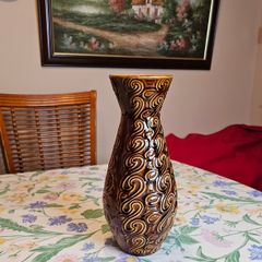 Vintage Irish Celtic Earthenware Vase   1960s/70s