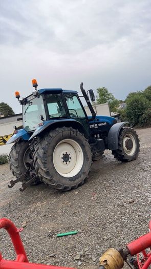 New Holland 8360
