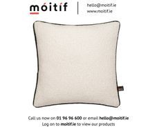 Oasis Medium Cushion - Cream/Green