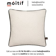 Oasis Medium Cushion - Cream/Green