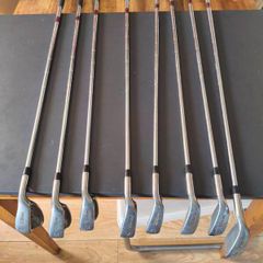 8 Wilson golf irons