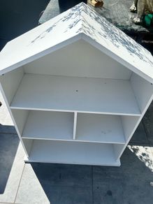 kids bookshelf