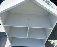 kids bookshelf