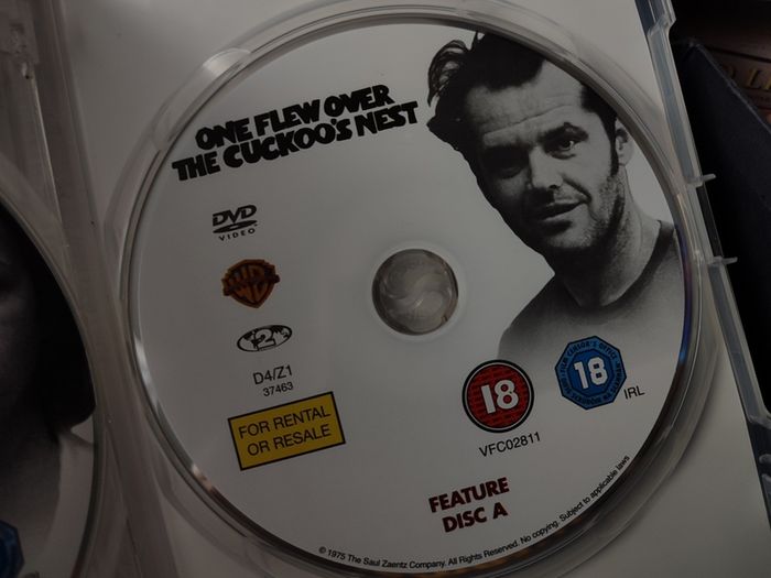One Flew Over the Cuckoo's Nest ! Two Disc Special Edition ! 2002 ! DVD ! Winner of 5 Academy Awards ! Jack Nicholson !