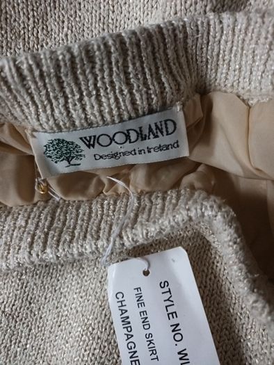 Woodland Knit Champagne  (Design  in Ireland) Skirt. S. 2 -12     B.N.W.T.