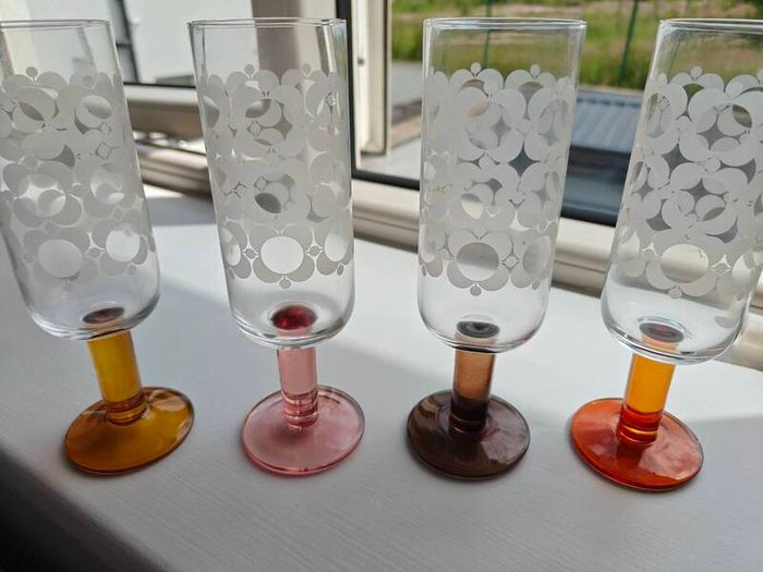 Orla Kiely champagne glasses