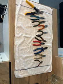 Pliers