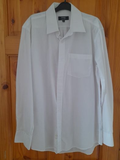 mans white shirt