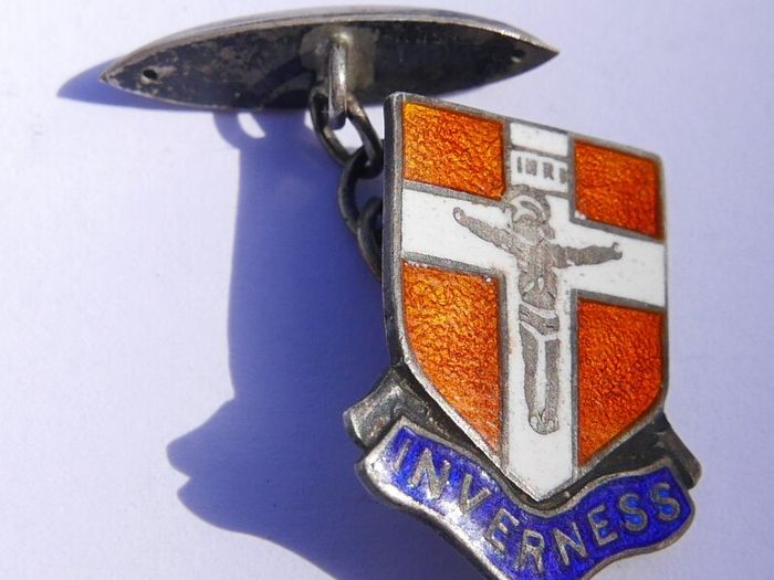 Vintage Sterling Silver Enamel Inverness Scotland Travel Shield Crest 3,8g