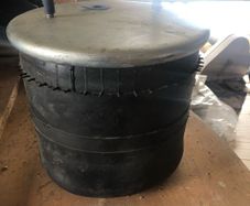 Trailer airbags