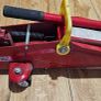 hydraulic floor jack Image 3