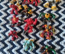 Giochi Preziosi Monster Figures