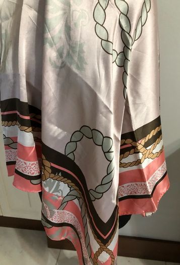 vila scarf