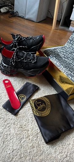Womens trainers