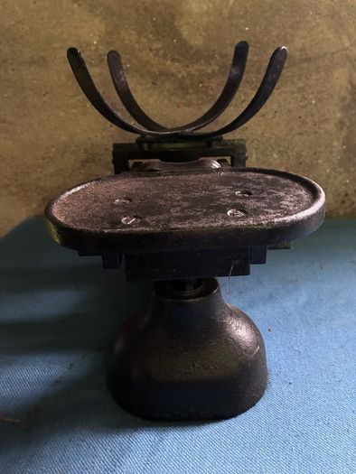 Vintage shop scales