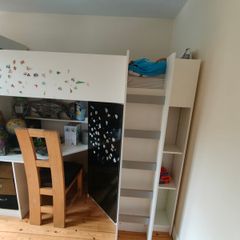 Kids bunk bed.