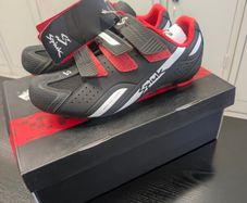 Cycling shoes