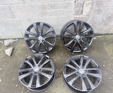 Volkswagen OEM Alloys 17 inch