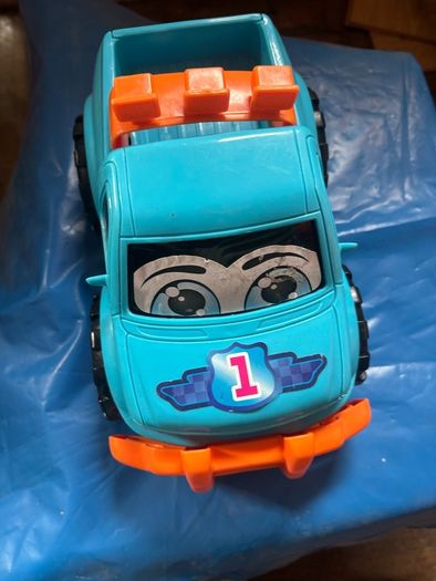 A Collection of Cars/ Lorries/ Crane / Figures