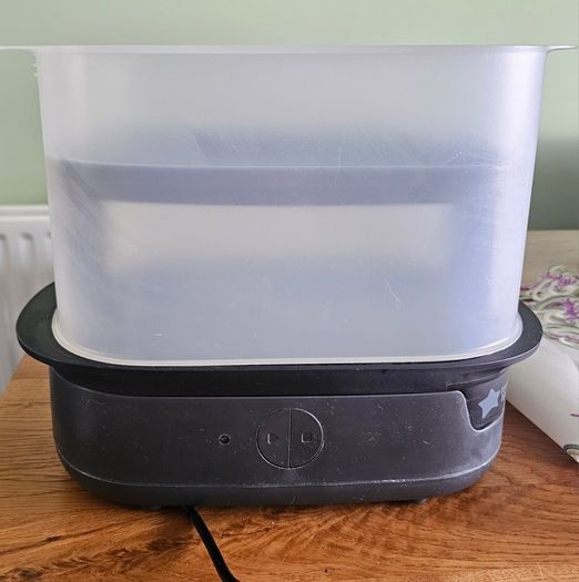 Bottle sterilizer