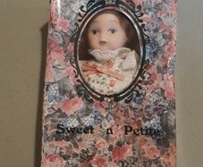 Vintage All-Porcelain Doll Sweet n Petite Hannah Collectible Bisque Porcelain Miniature Boxed (6-inch / 15 cm)