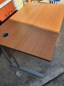 Computer desk