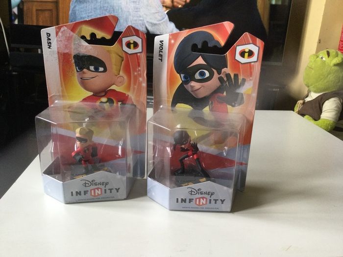 toy figures