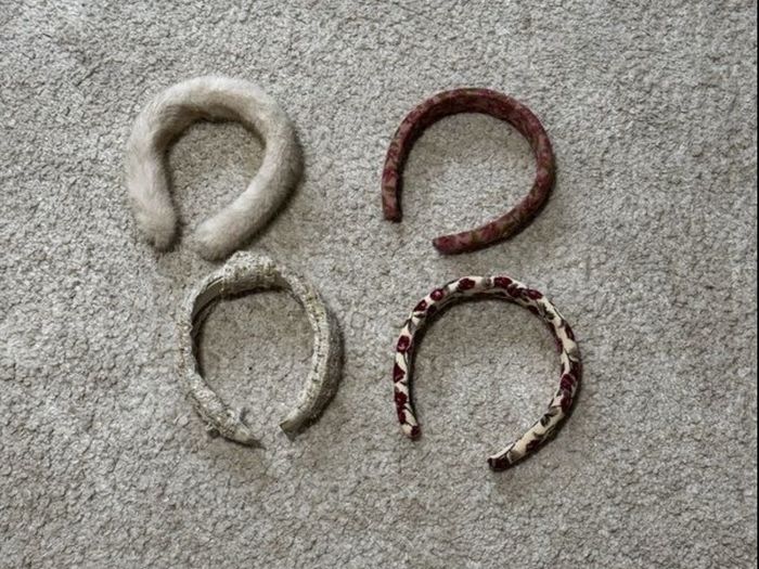 Various random accessories included with the lot