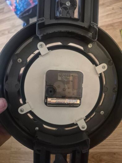 Large Clock Watch