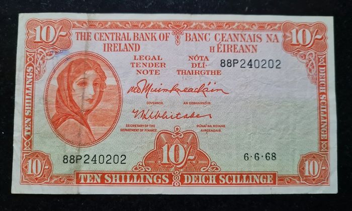 Ireland 1968 10/ Shilling Lady Lavery  Last Date Banknote