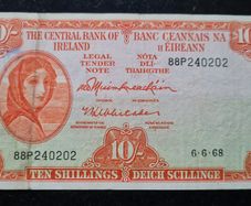 Ireland 1968 10/ Shilling Lady Lavery  Last Date Banknote