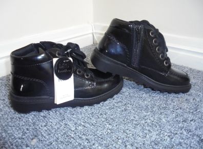 New Marks and Spencer Girls boots, size 13                                                                                          ---------------------------------------------------------------------------------------------------------------------------