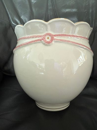 Vintage flower pot