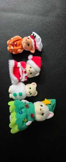 sylvanian families happy christmas friends