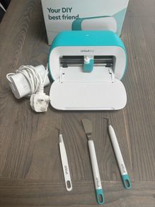 Cricut Joy plus accessories