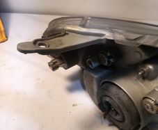 yaris headlight