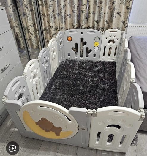 BeZou Sleepy Bear Activity Playpen
