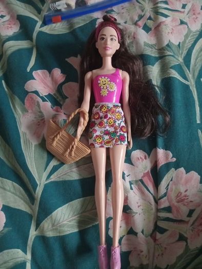 dark hair barbie