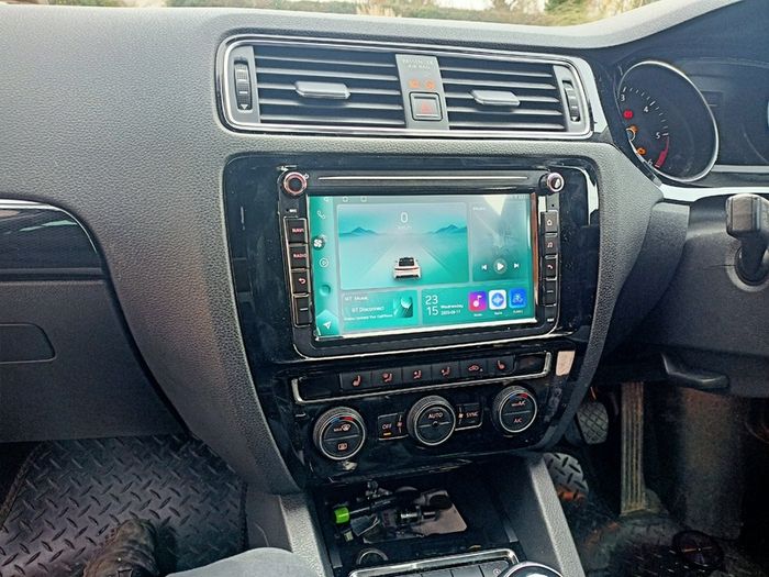 8" Android Car Radio with SatNav GPS, Hands free Bluetooth, WIFI for Volkswagen Polo Passat Golf Scrirocco Transporter Octavia