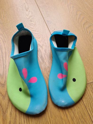 Aqua shoes